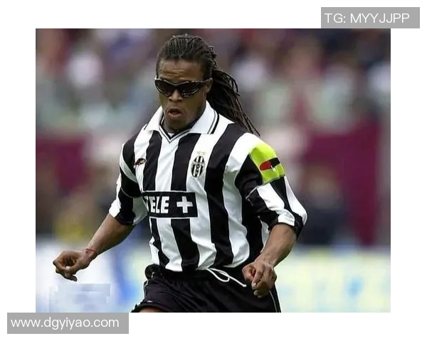 足球明星近视如何选择合适的眼镜提升比赛表现与视觉效果