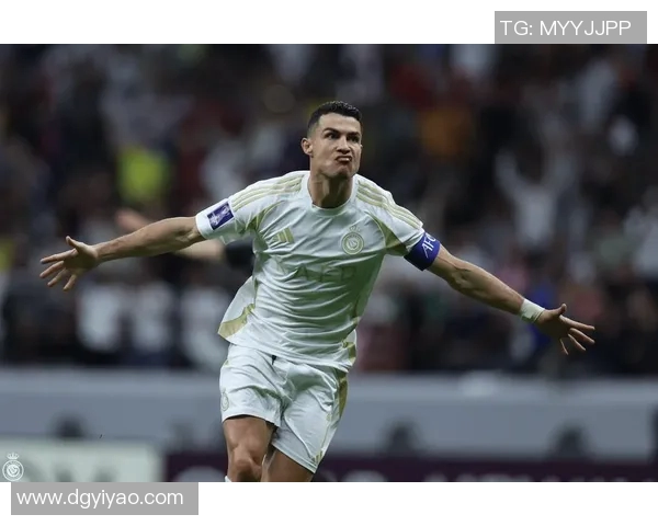 利物浦足球明星C罗精彩瞬间图片集锦展现其辉煌职业生涯