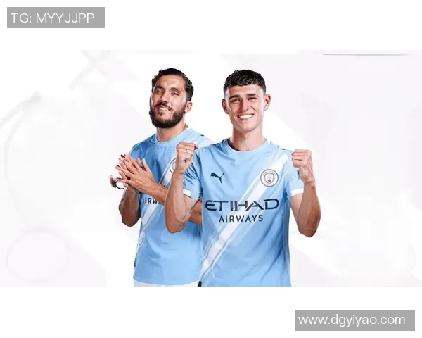 曼城足球明星光头的传奇故事与赛场风采解析